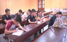 Học viên "mắc kẹt" khi học văn bằng 2 của Đại học Đông Đô