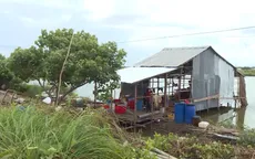 Cà Mau khó khăn khi di dời hộ dân sinh sống ngoài đê biển Tây