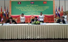 Ủy ban Quốc phòng và An ninh Quốc hội Việt - Lào - Campuchia ký biên bản hợp tác