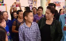 Chủ tịch Quốc hội thăm chùa và lớp học tiếng Việt tại Thái Lan