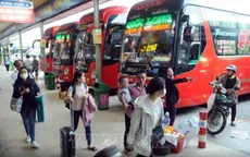 Giao thông ngày đầu kỳ nghỉ lễ tại TP.HCM