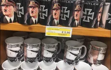 Du khách Anh “choáng váng” khi thấy đồ lưu niệm có hình Hitler