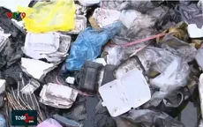Vùng biển rác tại vịnh Cam Ranh