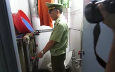 Phát hiện cơ sở sản xuất nước mắm “bẩn” tại Bình Dương