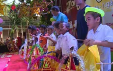 Mang trăng rằm về xóm núi