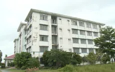 Xây trường chục tỷ rồi bỏ hoang