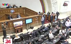 Quốc hội Venezuela phê chuẩn lãnh đạo đối lập làm tổng thống lâm thời