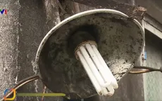 Hơn 10 năm khói bụi than đeo bám hàng trăm hộ dân ở Bến Tre