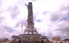 NASA di chuyển bệ phóng tên lửa 4,7 tấn đi tránh bão
