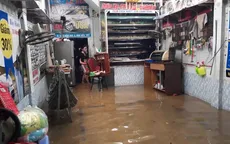 Triều cường làm vỡ đê bao tại Cần Thơ