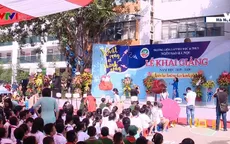 Lễ khai giảng năm học mới ở một trường liên cấp tại Hà Nội