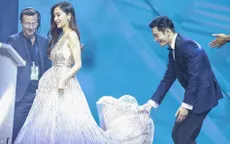 Huỳnh Hiểu Minh nâng váy cho Angelababy, đập tan tin đồn ly hôn
