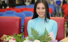 Hoa hậu Tiểu Vy rạng rỡ dự khai giảng, làm đại sứ sinh viên trường