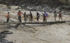 Sơ tán 1.200 người do vỡ đê ở Indonesia