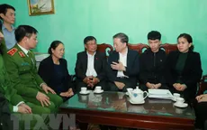 Bộ trưởng Tô Lâm thăm hỏi, chia buồn gia đình cán bộ chiến sỹ hy sinh tại Đồng Tâm