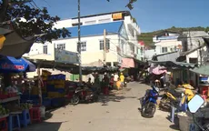 Người dân đảo xa và bài toán thịt heo