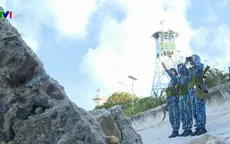 Tết ấm tình đồng đội nơi đảo xa