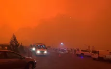 Australia: Cháy rừng dữ dội áp sát nhà dân, hàng nghìn người phải trú ở bờ biển