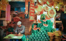 Hàng Mã khoác "tấm áo" Xuân đón Tết Canh Tý
