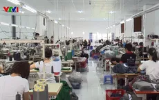 Người lao động TP.HCM phấn khởi với thưởng Tết