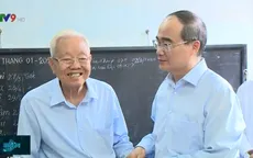 Lãnh đạo TP.HCM thăm, chúc Tết gia đình chính sách