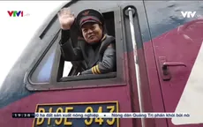 Những chuyến tàu cuối năm