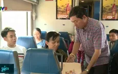TP.HCM: Hơn 20.000 công nhân được nhận vé tàu, vé xe nghĩa tình