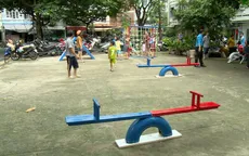 Biến rác, phế liệu thành sân chơi tái chế cho trẻ em