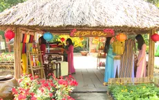 Không gian Tết sum vầy hút giới trẻ tại Cần Thơ