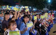 Tấm vé nghĩa tình cho công nhân TP.HCM