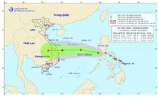 Áp thấp nhiệt đới đi vào Biển Đông, gió giật cấp 9