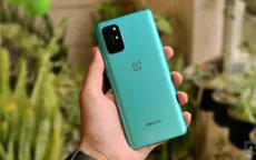 OnePlus 8T 5G ra mắt tại Việt Nam: Chip Snap 865, RAM 12GB, màn hình 120Hz, sạc nhanh 65W