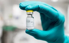 Châu Âu điều tra sự cố cục máu đông hiếm gặp với vaccine của Johnson & Johnson