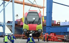 Cận cảnh tàu metro đầu tiên của Hà Nội chuẩn bị đưa vào lắp ráp chạy thử
