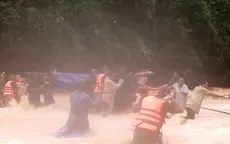 Băng rừng cõng thi thể đại úy Trương Văn Thắng về nơi an nghỉ