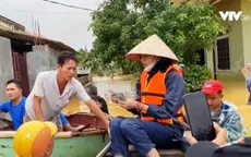 Nhiều cá nhân cứu trợ miền Trung, sẽ có Nghị định mới thay thế Nghị định 64?