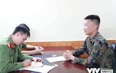 VIDEO Huấn "Hoa Hồng" cúi đầu xin lỗi, thừa nhận đăng clip mạo danh VTV vì "không tìm hiểu kỹ"