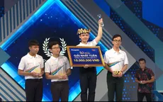 Sau màn rượt đuổi điểm số, nam sinh Ninh Bình thở phào khi giành vòng nguyệt quế Đường lên đỉnh Olympia
