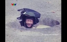 Hình ảnh rất khác của Hà Nội ngày xưa: Từ thi bơi đến những ngày bom đạn trút xuống