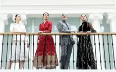 COVID-19 khiến nhiều người "quên lãng" những bộ đồ trang trọng