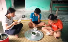 Cặp lá yêu thương: Sức mạnh của mẹ