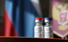 Được tiêm vaccine Sputnik V, 4 bác sĩ Nga vẫn mắc COVID-19