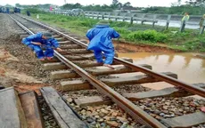 Đường sắt dừng chạy một số đoàn tàu do bão số 13