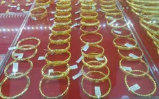 Giá vàng trên mốc 56 triệu đồng/lượng