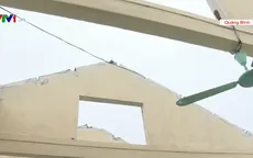 Nhiều trường học tại Quảng Bình hư hỏng nặng sau bão số 13