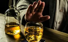 Ép uống rượu, bia và những hệ lụy không thể lường hết