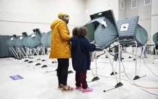 Lý do lớn nhất thôi thúc người dân Mỹ đi bỏ phiếu là gì?