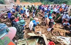 Khen thưởng các cán bộ chiến sĩ công an Quảng Trị giúp dân trong mưa lũ