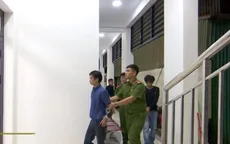 Bắt nhóm chuyên trộm cắp tài sản của các công ty, nhà hàng