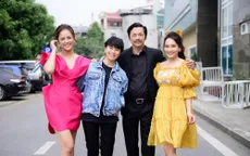 Gia đình bố Sơn xoăn "Về nhà đi con" bất ngờ hội tụ